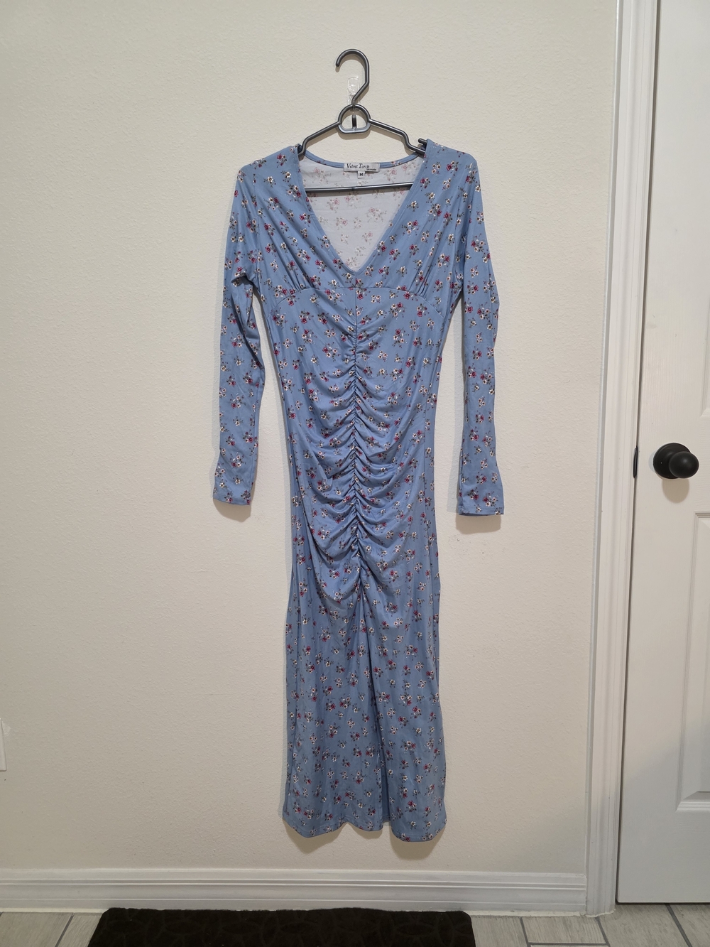 Velvet Torch Light Blue Floral Ruched V‑Neck Long Sleeve Dress